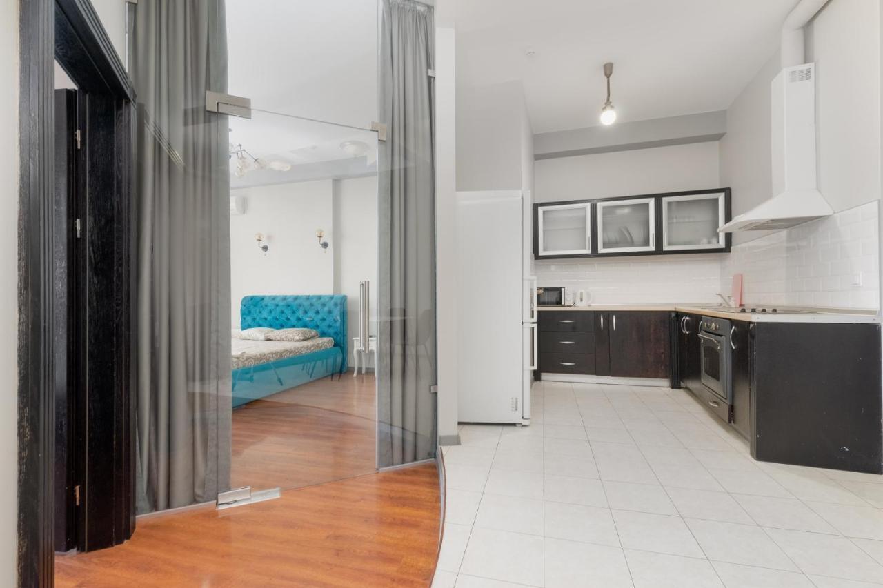 Arcadia Palace 2-Bedrooms Apartment With Terrace Odessa Buitenkant foto