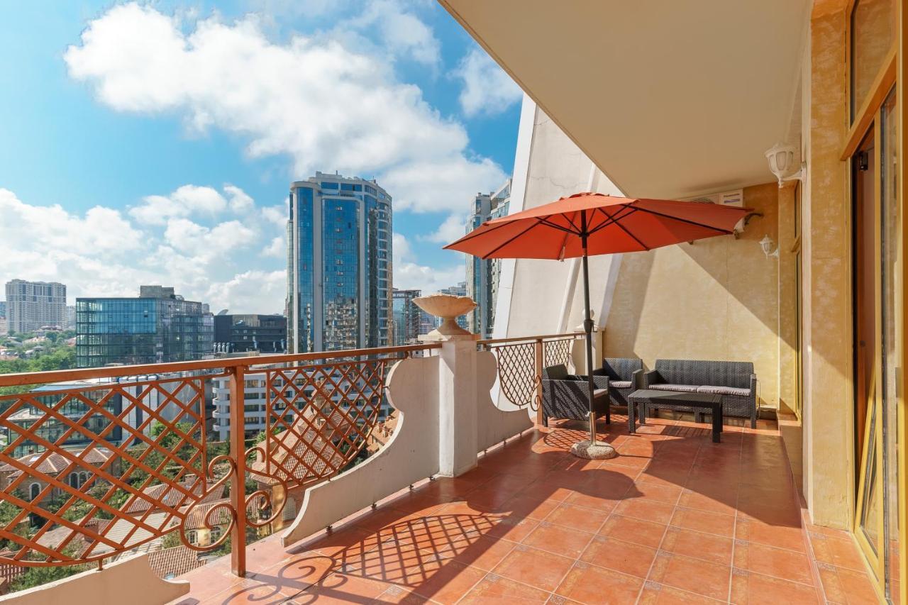 Arcadia Palace 2-Bedrooms Apartment With Terrace Odessa Buitenkant foto